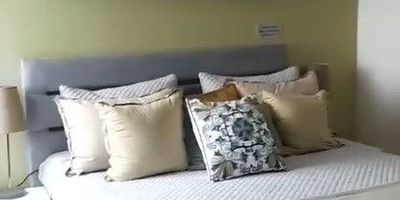 Descubre este elegante apartamento de 3 habitaciones y 3 baños en una ubicación privilegiada. Con 71 metros cuadrados, ofrece un espacio acogedor y funcional para tu familia. Además, cuenta con 1 parqueadero para tu comodidad. Su diseño moderno y acabados de calidad crean un ambiente sofisticado y acogedor. Disfruta de la comodidad y la tranquilidad que este inmueble tiene para ofrecer. ¡Bienvenido a tu nuevo hogar!