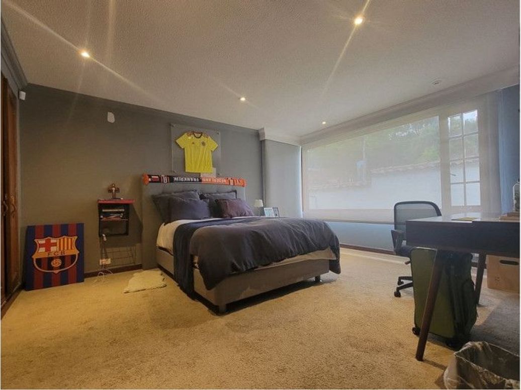 Casa de 4 alcobas en venta en Santa Ana Oriental, Bogotá, 907 m² · foto 12 de 20