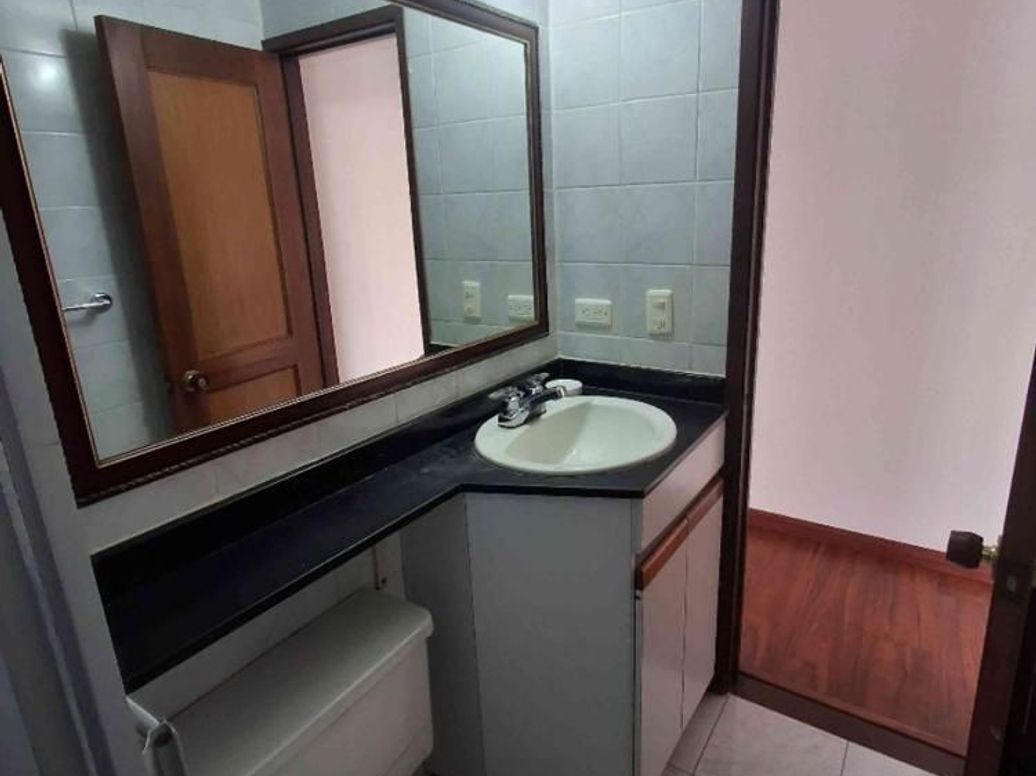 Apartamento de 3 alcobas en venta en Mónaco, Bogotá, 131 m² · foto 16 de 20