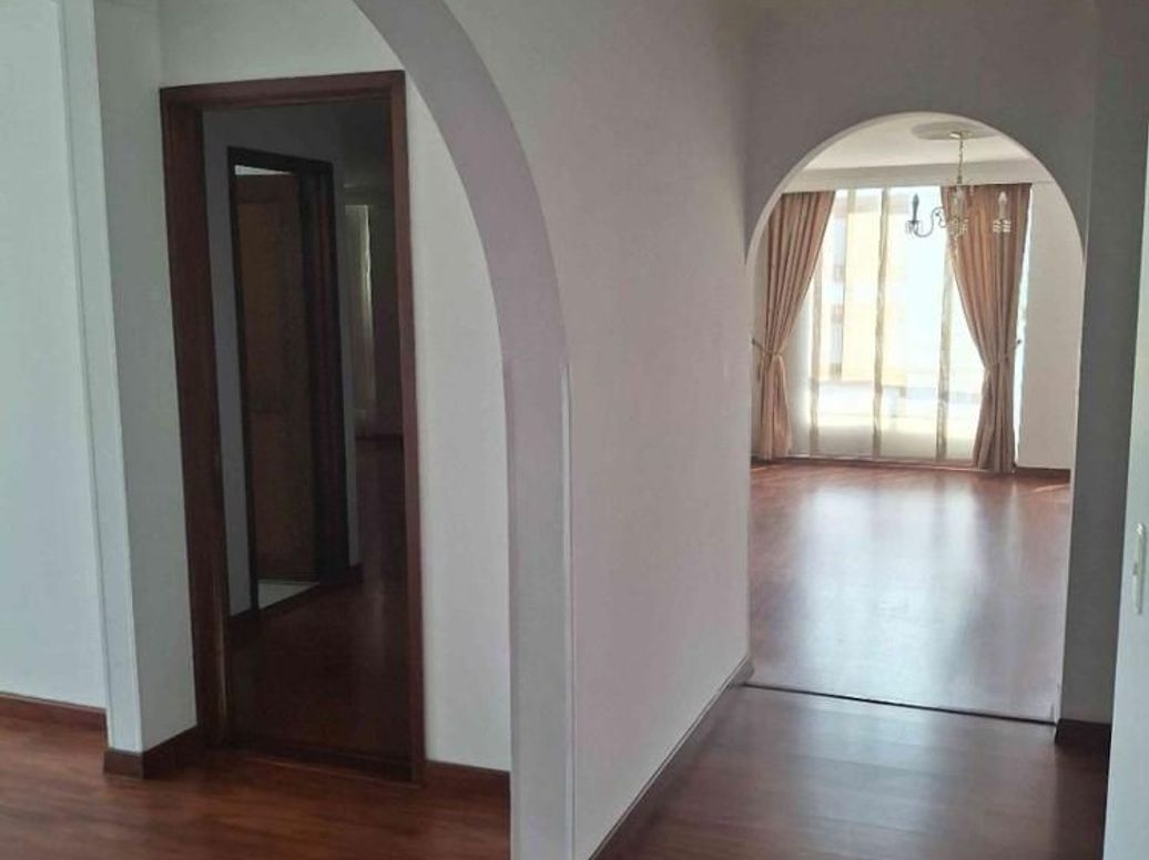 Apartamento de 3 alcobas en venta en Mónaco, Bogotá, 131 m² · foto 3 de 20