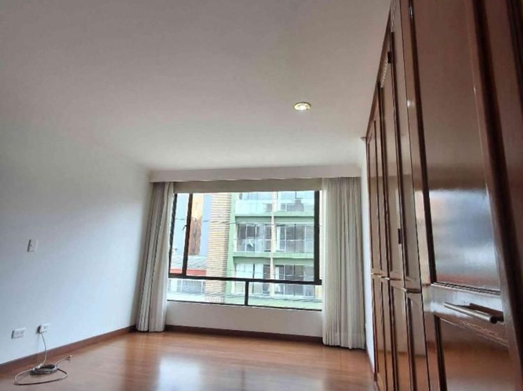 Apartamento de 3 alcobas en venta en Mónaco, Bogotá, 131 m² · foto 8 de 20