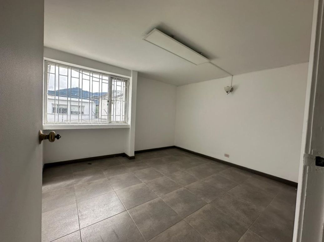 Casa de 4 alcobas en venta en Polo Club, Bogotá, 148 m² · foto 17 de 20