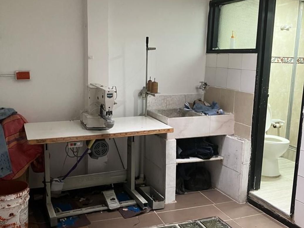 Casa de 6 alcobas en venta en Policarpa Salavarreta, Bogotá, 173 m² · foto 5 de 20