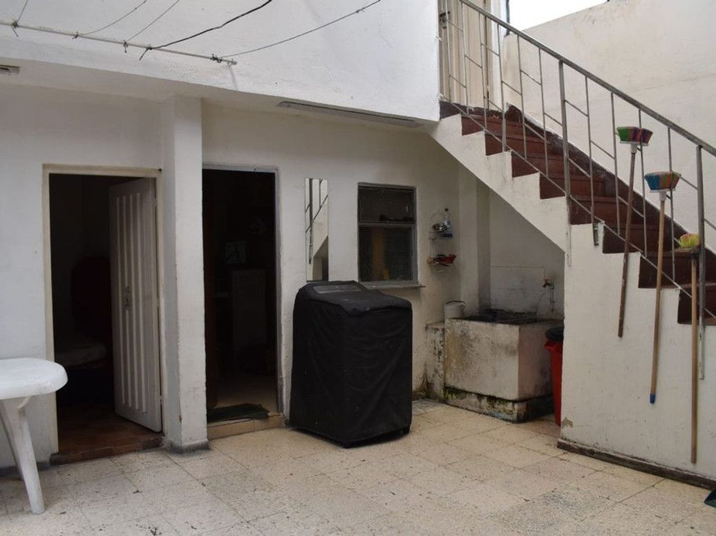 Casa de 6 alcobas en venta en La Camelia, Bogotá, 254 m² · foto 10 de 20