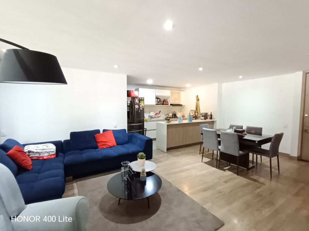 Apartamento de 3 alcobas en venta en Cjr Portus, Bogotá, 107 m² · foto 3 de 17