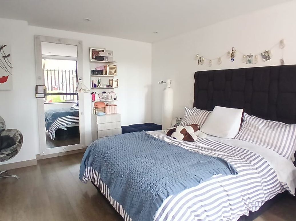 Apartamento de 3 alcobas en venta en Cjr Portus, Bogotá, 107 m² · foto 7 de 17