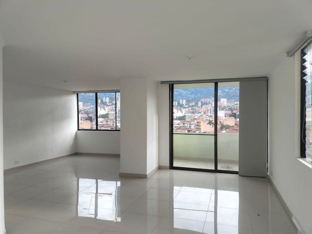 Apartamento en Arriendo o venta en El Portal, Comuna 2, Envigado en El Portal