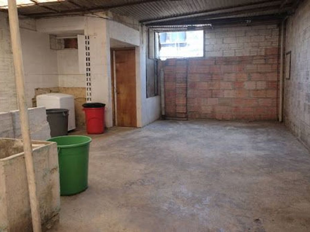 Casa de 5 alcobas en venta en Centenario Quiroga, Bogotá, 140 m² · foto 7 de 20