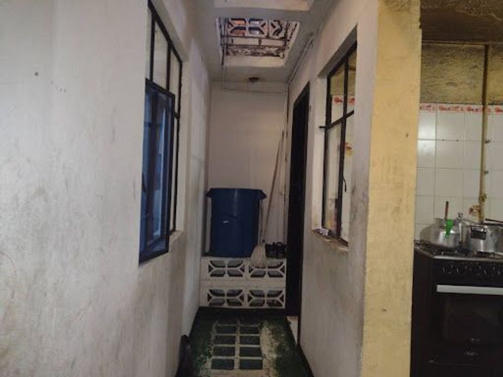 Casa de 5 alcobas en venta en Centenario Quiroga, Bogotá, 140 m² · foto 14 de 20
