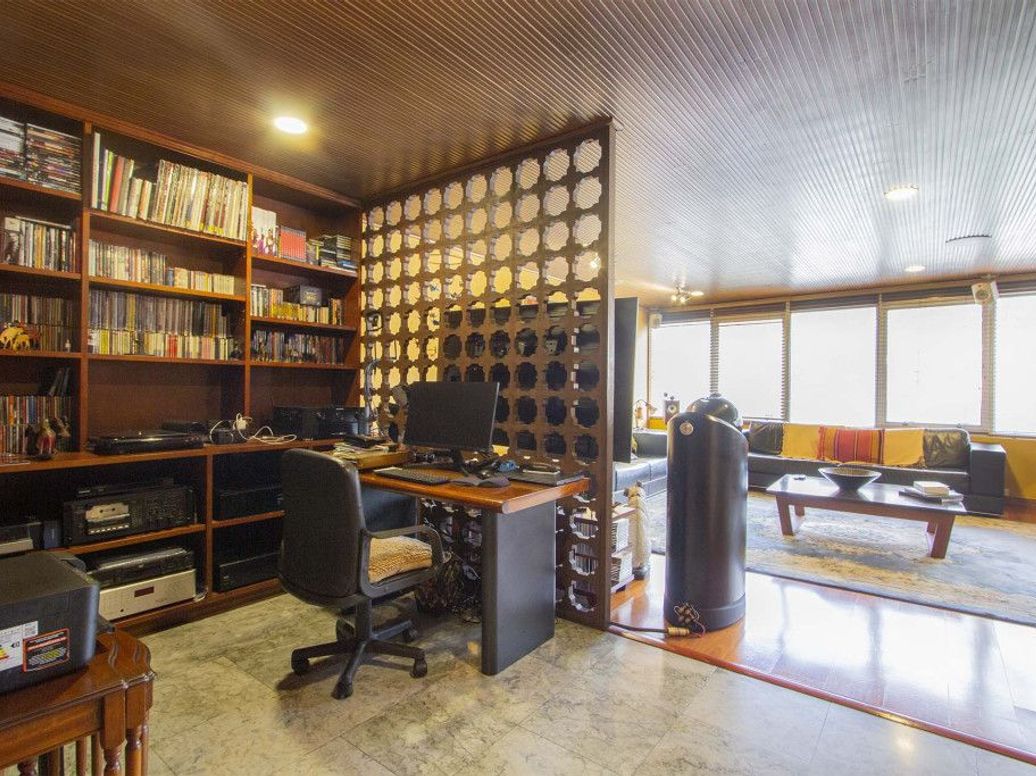 Apartamento de 3 alcobas en venta en Los Rosales, Bogotá, 212 m² · foto 14 de 20
