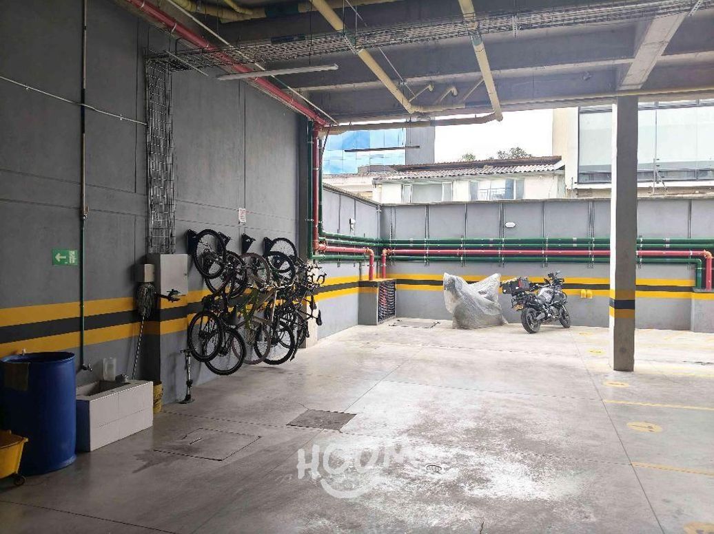 Apartamento de 1 alcoba en venta en La Castellana, Bogotá, 15 m² · foto 6 de 20