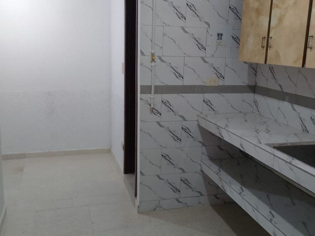 Casa de 16 alcobas en venta en Libertador, Bogotá, 420 m² · foto 18 de 20