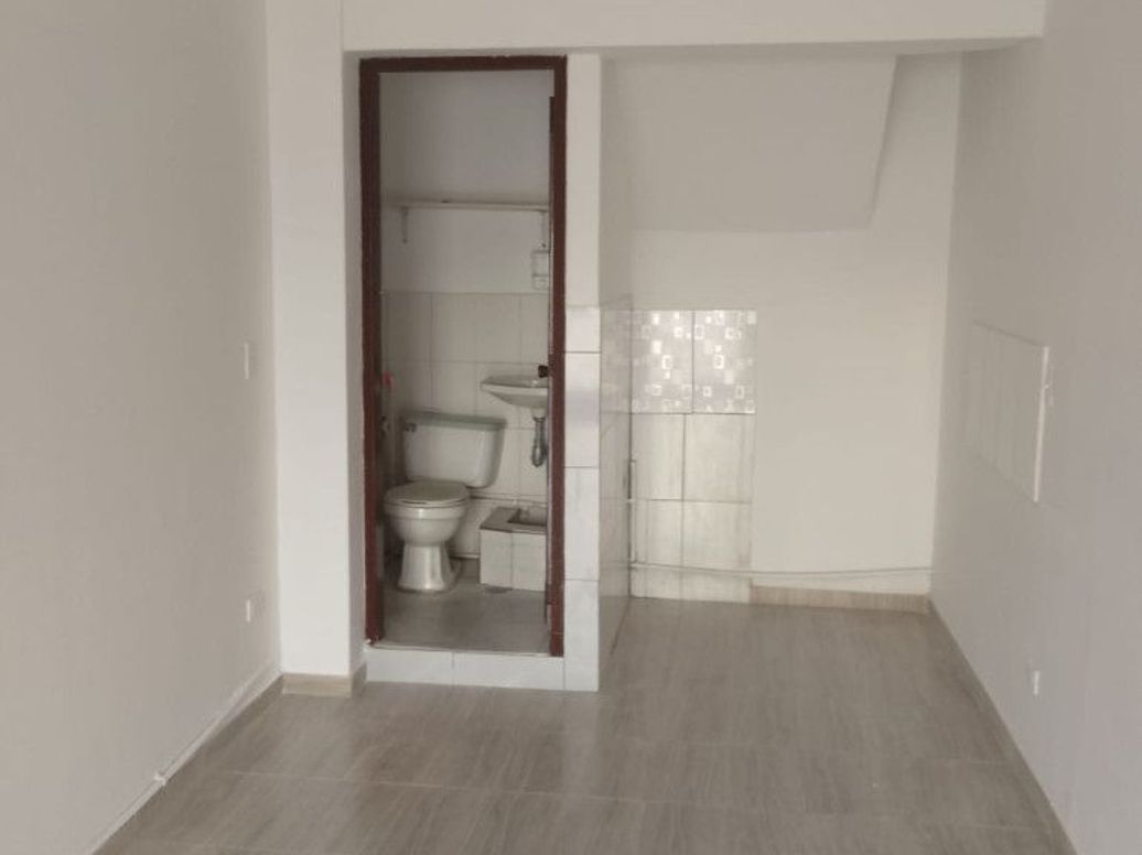 Casa de 16 alcobas en venta en Libertador, Bogotá, 420 m² · foto 6 de 20