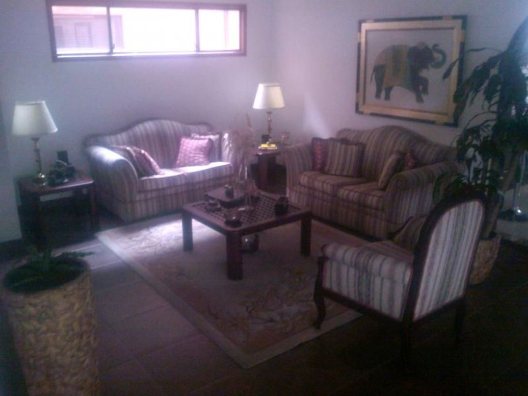 Apartamento de 3 alcobas en venta en Campin Occidental, Bogotá, 234 m² · foto 2 de 20