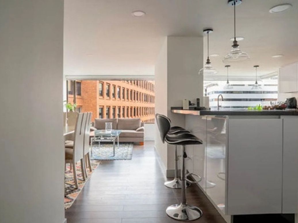 Apartamento de 3 alcobas en venta en Chicó Reservado, Bogotá, 227 m² · foto 10 de 12