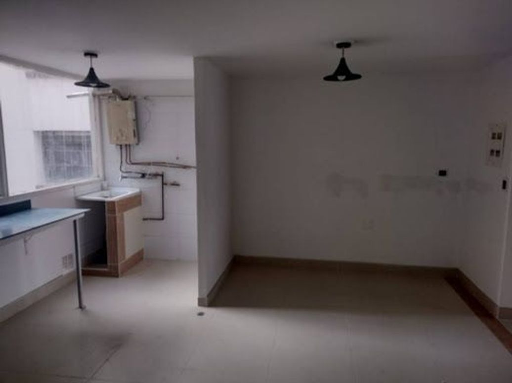 Apartamento de 3 alcobas en venta en Acacias, Bogotá, 102 m² · foto 3 de 20