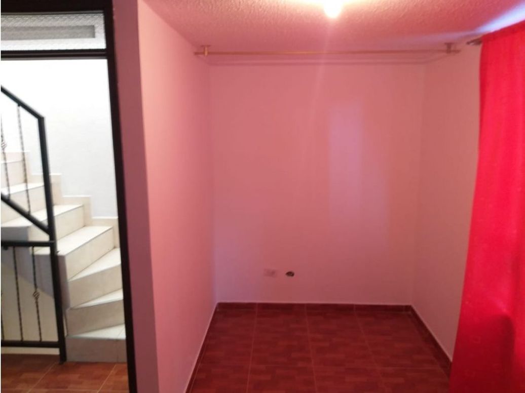 Casa en venta en Engativá, Bogotá · foto 8 de 20