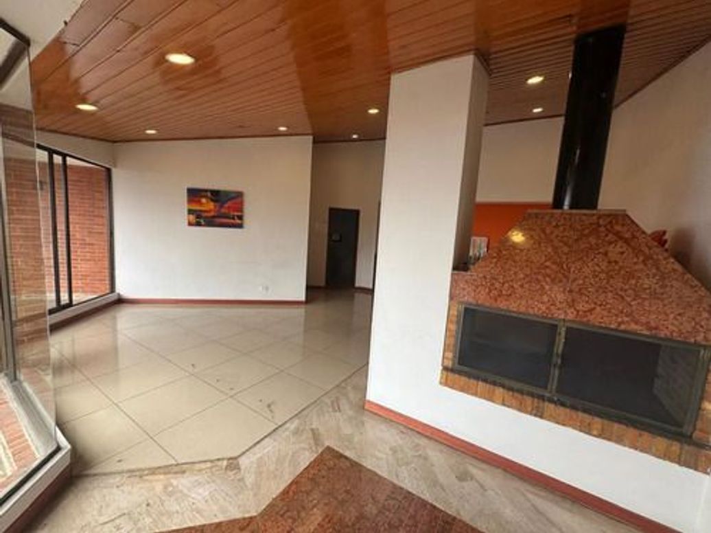 Apartamento de 2 alcobas en venta en Bellavista, Bogotá, 128 m² · foto 10 de 12