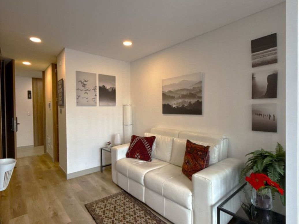 Apartaestudio en venta en Chicó Norte, Bogotá, 30 m² · foto 5 de 17