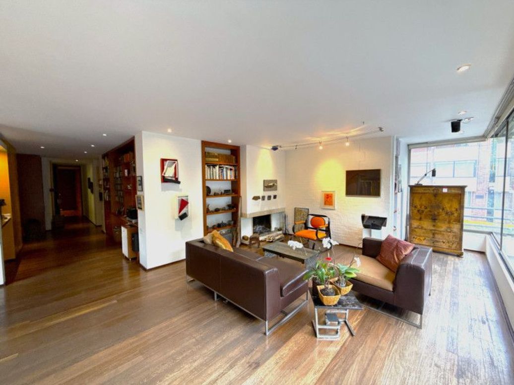 Apartamento en venta en Chico, Bogotá · foto 3 de 20