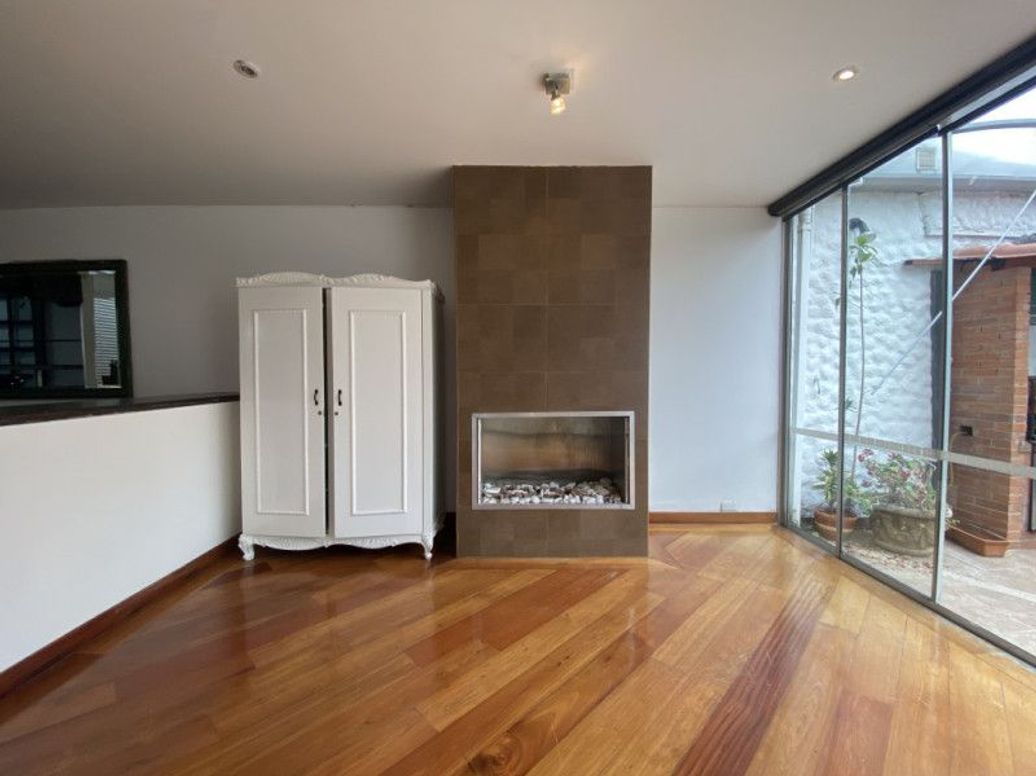 Casa de 3 alcobas en arriendo en Molinos Norte, Bogotá, 240 m² · foto 3 de 20