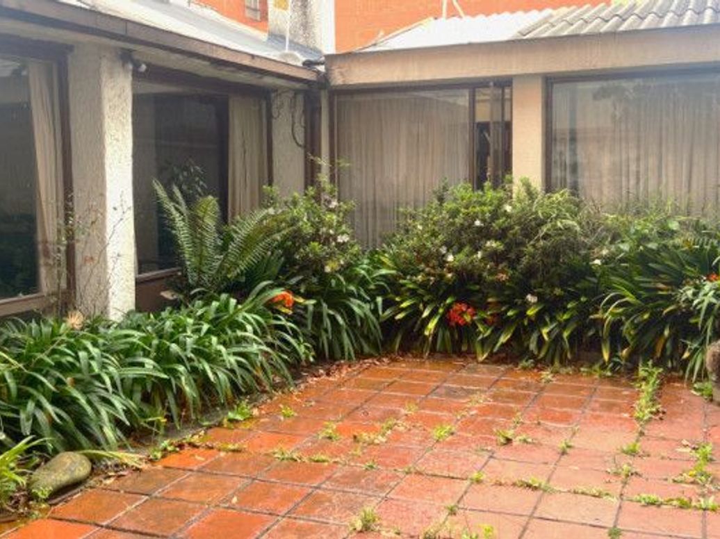 Casa de 4 alcobas en venta en Los Naranjos, Bogotá, 350 m² · foto 5 de 20