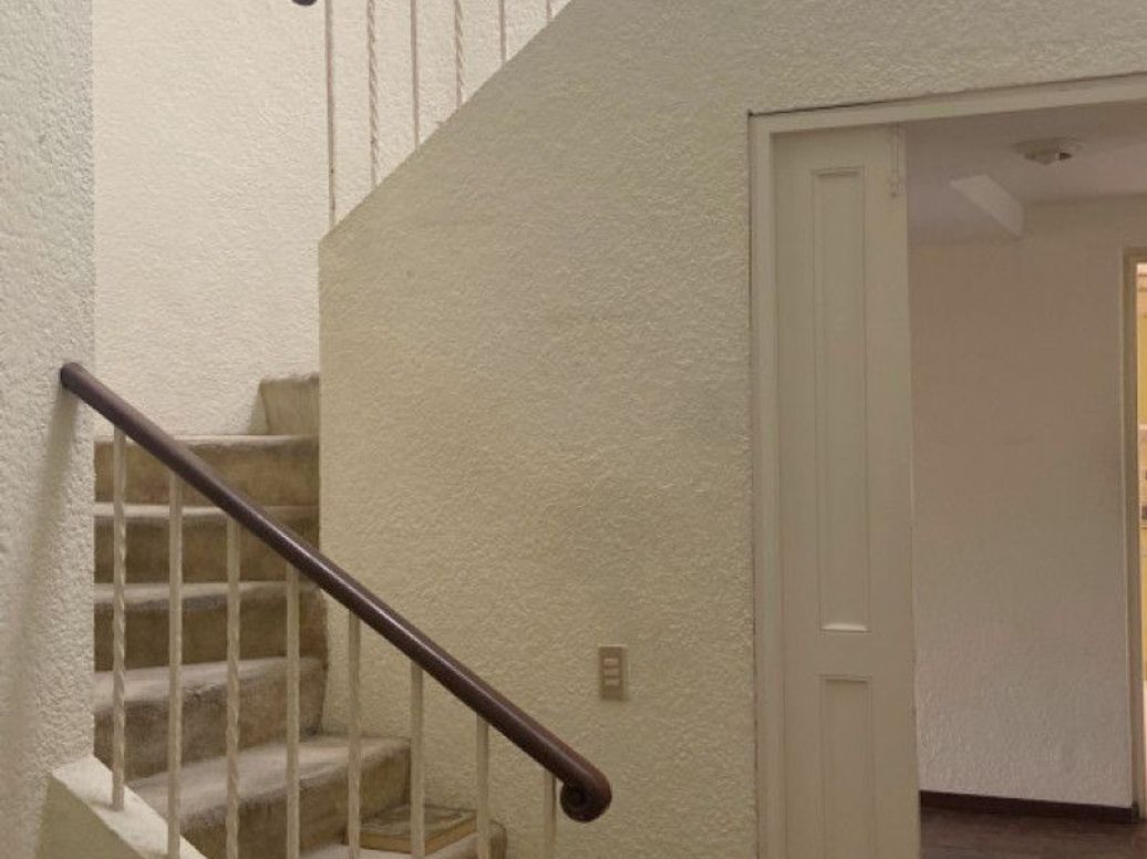Casa de 4 alcobas en venta en Los Naranjos, Bogotá, 350 m² · foto 6 de 20