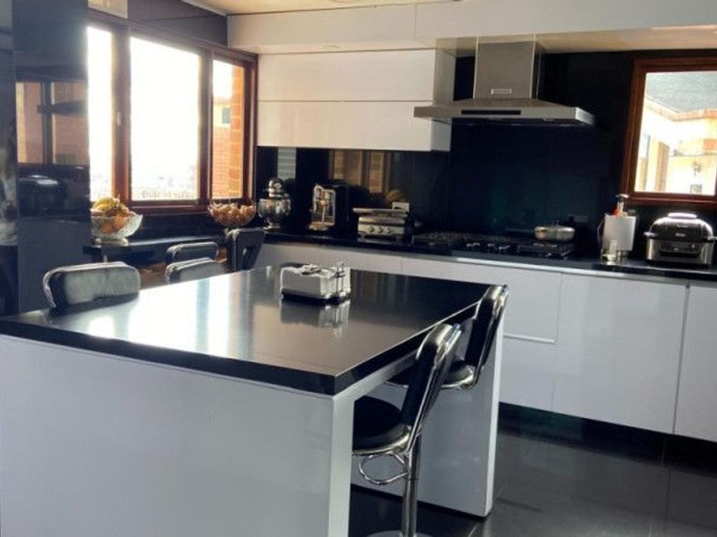 Casa de 3 alcobas en venta en A.S.D, Bogotá, 242 m² · foto 10 de 20