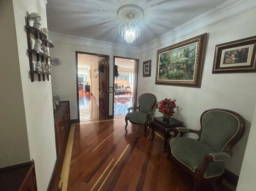 Apartamento de 4 alcobas en venta en Bosque De Pinos, Bogotá, 297 m² · foto 6 de 20