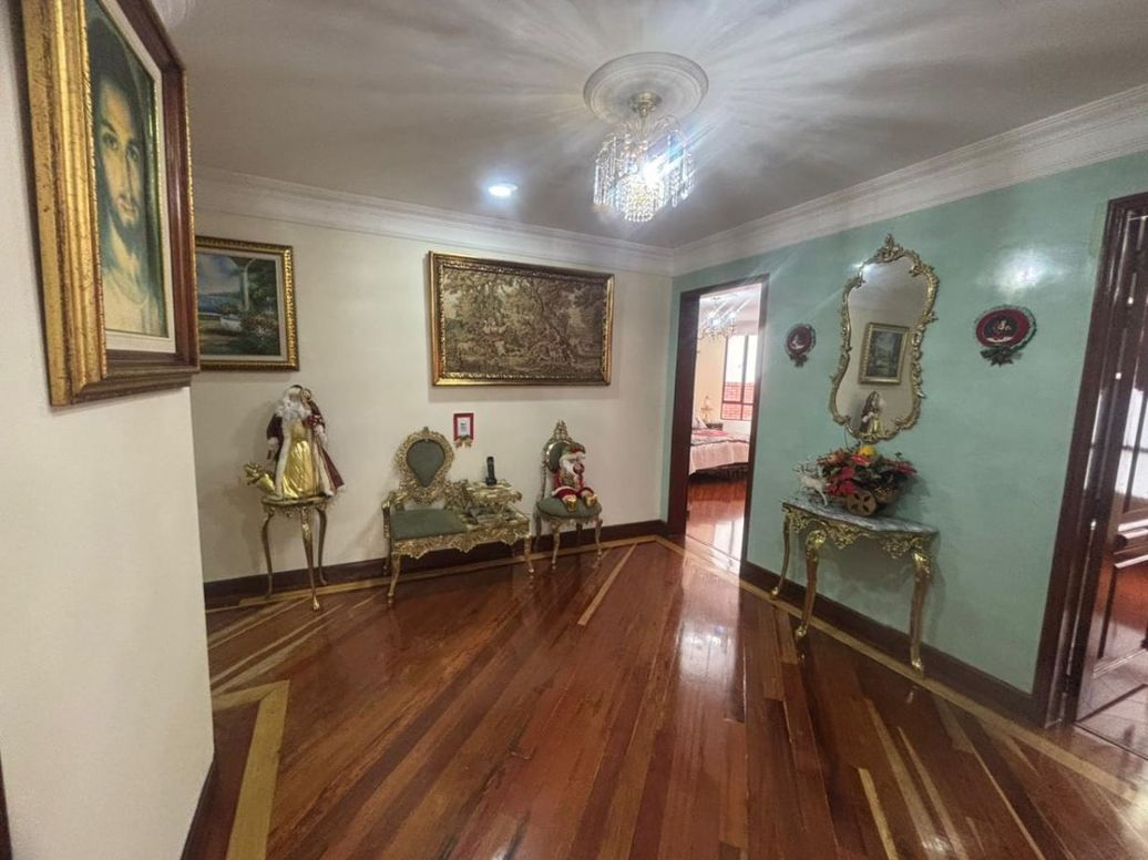 Apartamento de 4 alcobas en venta en Bosque De Pinos, Bogotá, 297 m² · foto 16 de 20