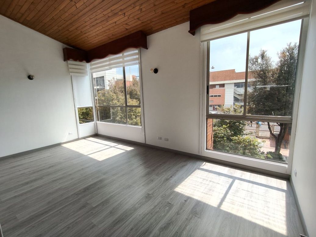 Casa en arriendo en Cr Jardines De Gratamira, Bogotá · foto 13 de 20