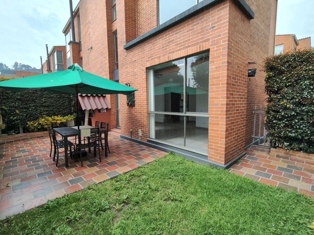 Casa en arriendo en Cr Jardines De Gratamira, Bogotá · foto 7 de 20