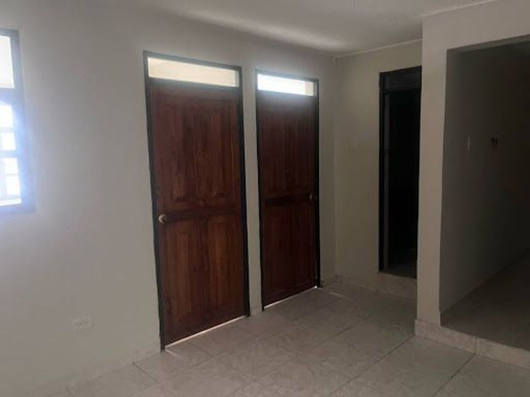 Casa de 9 alcobas en venta en Bravo Paez Quiroga, Bogotá, 538 m² · foto 13 de 20