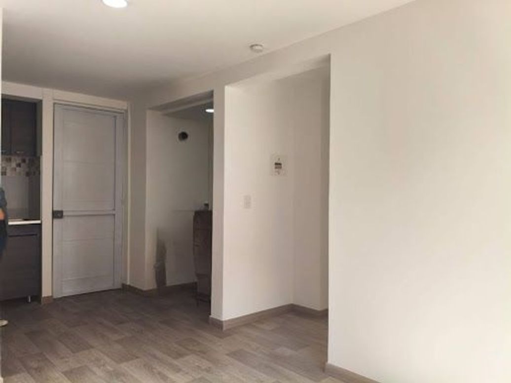 Apartamento de 2 alcobas en venta en El Tintal, Bogotá, 38 m² · foto 2 de 20