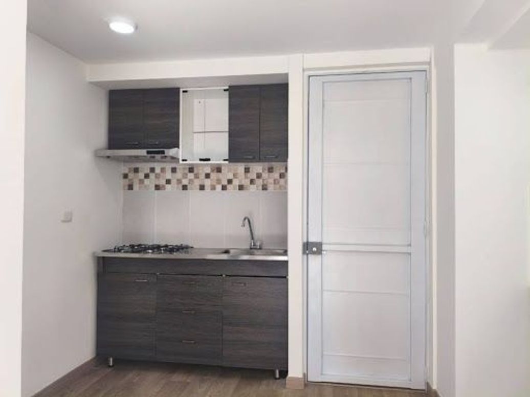 Apartamento de 2 alcobas en venta en El Tintal, Bogotá, 38 m² · foto 4 de 20
