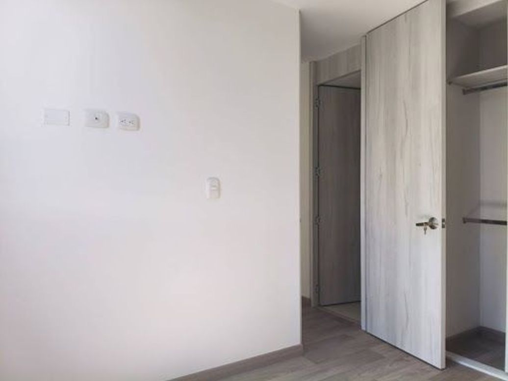 Apartamento de 2 alcobas en venta en El Tintal, Bogotá, 38 m² · foto 9 de 20