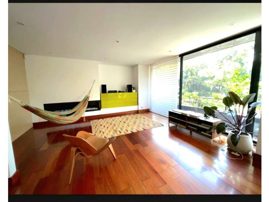 Apartamento de 3 alcobas en venta en Chico, Bogotá, 337 m² · foto 12 de 15
