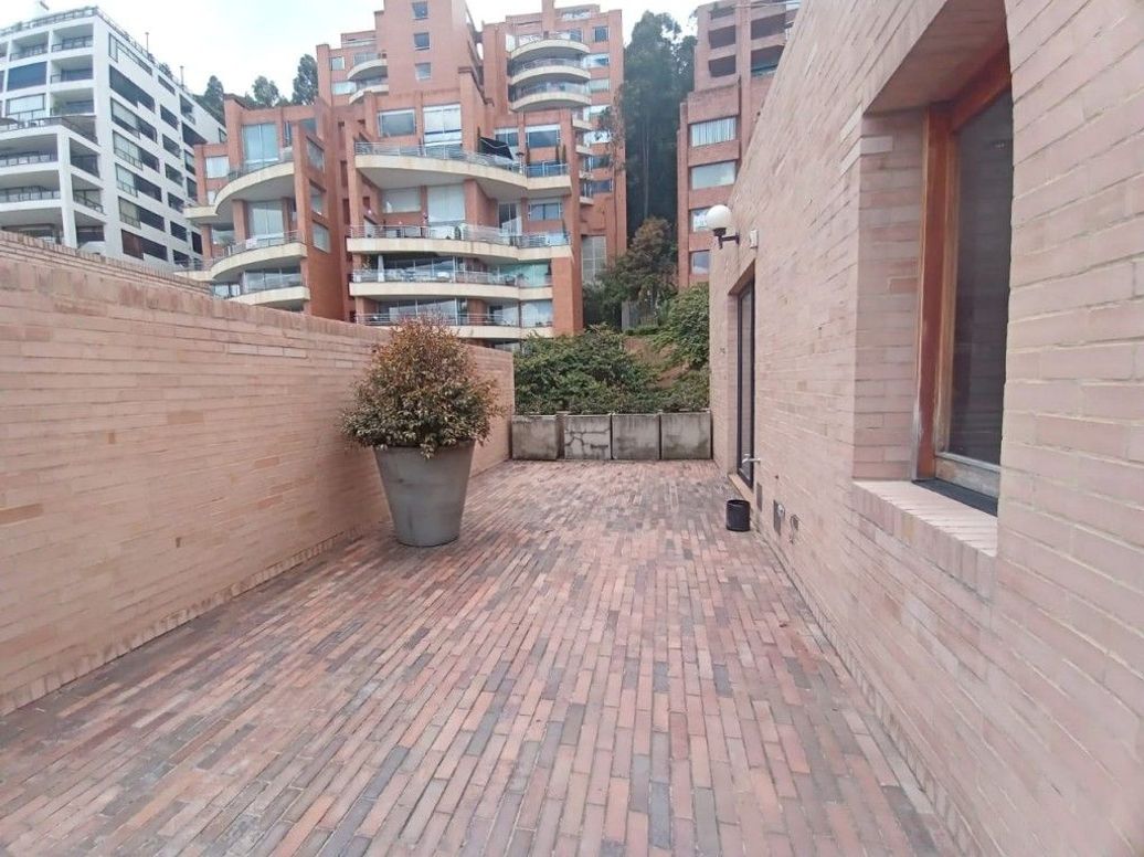 Apartamento de 5 alcobas en venta en Ub. Bosques De Medina, Bogotá, 610 m² · foto 17 de 20