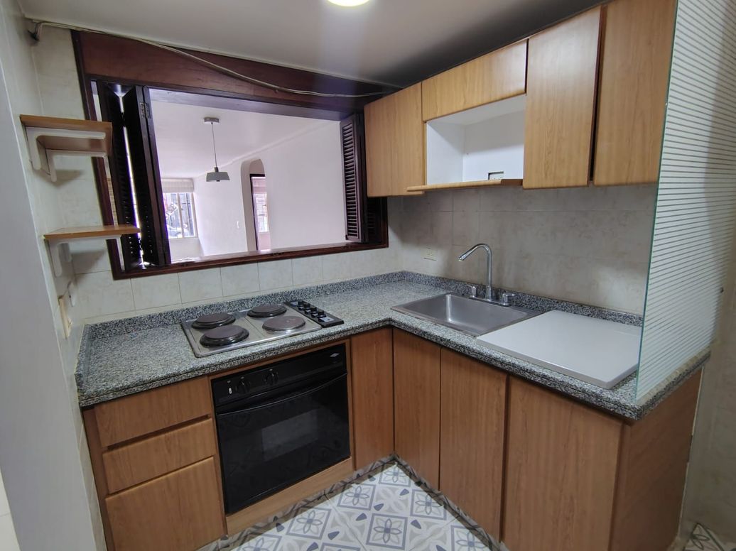 Apartamento de 2 alcobas en venta en Acacias Usaquen, Bogotá, 69 m² · foto 12 de 20