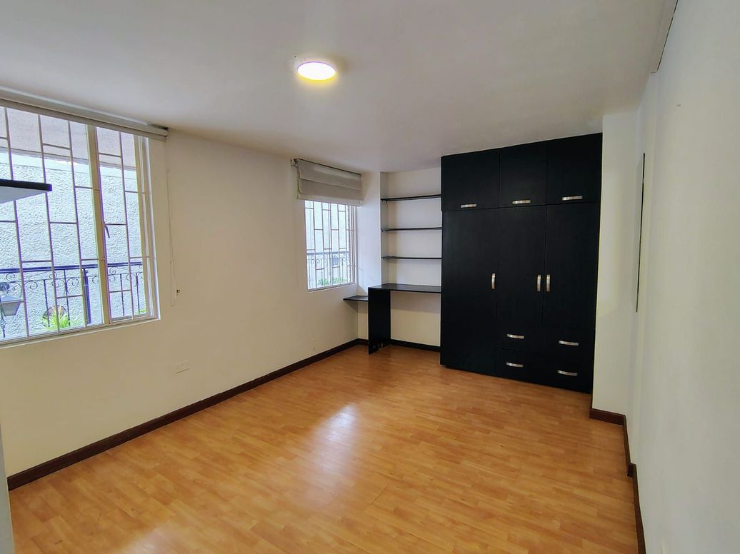 Apartamento de 2 alcobas en venta en Acacias Usaquen, Bogotá, 69 m² · foto 6 de 20