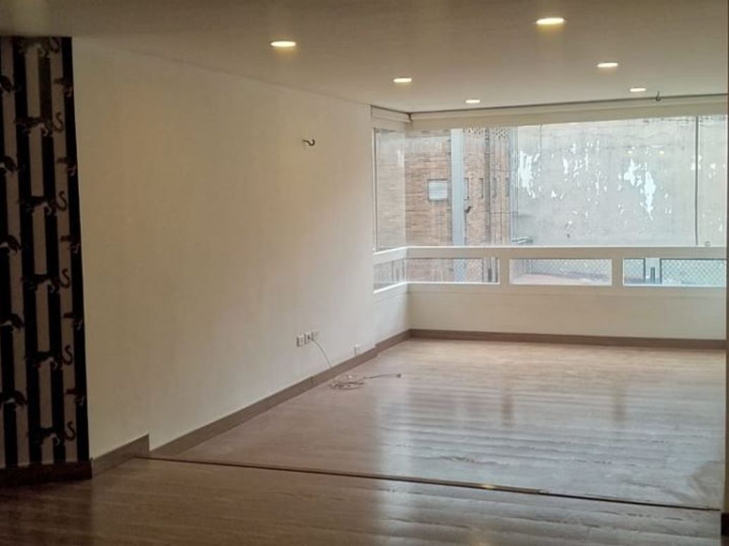 Apartamento de 3 alcobas en venta en La Porciuncula, Bogotá, 143 m² · foto 5 de 20