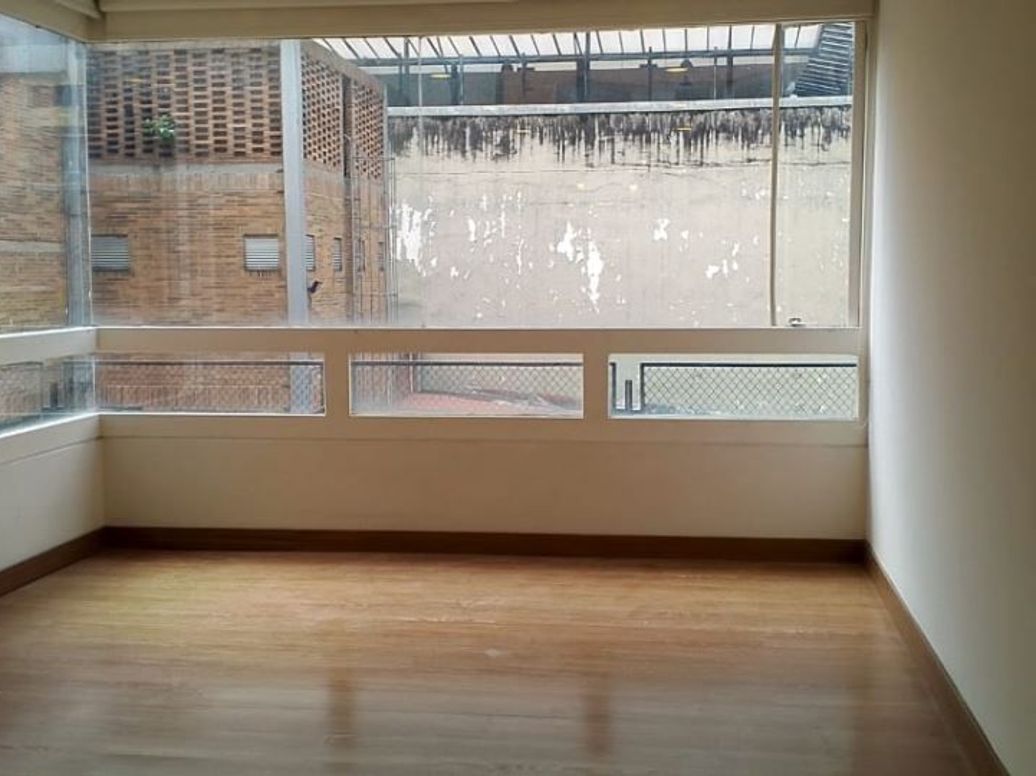Apartamento de 3 alcobas en venta en La Porciuncula, Bogotá, 143 m² · foto 4 de 20