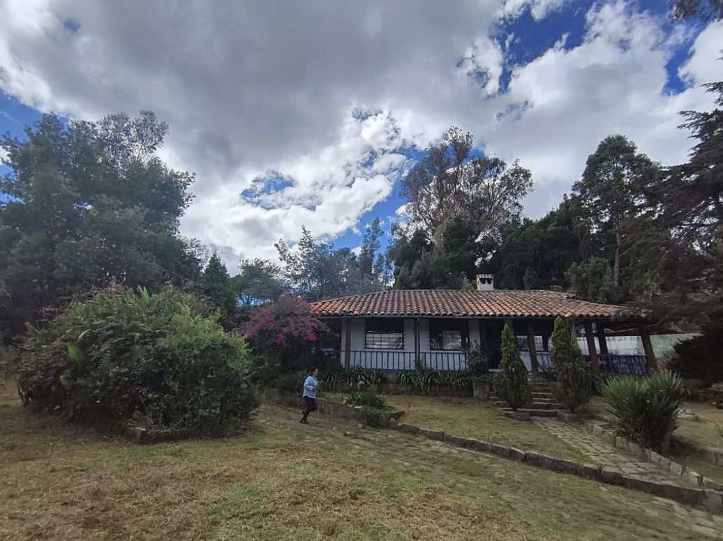 Casa de 3 alcobas en venta en Altos De Suba, Bogotá · foto 3 de 20