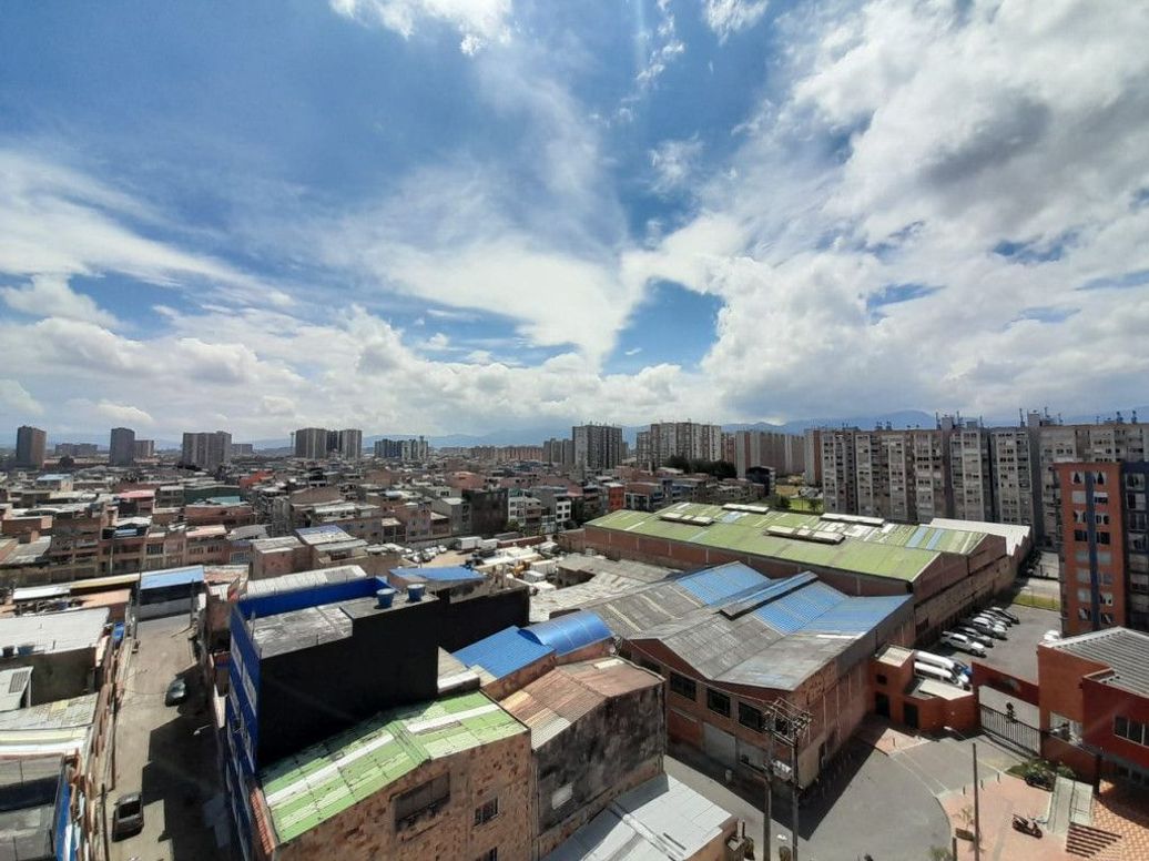 Apartamento de 3 alcobas en venta en A.S.D., Bogotá, 45 m² · foto 3 de 14
