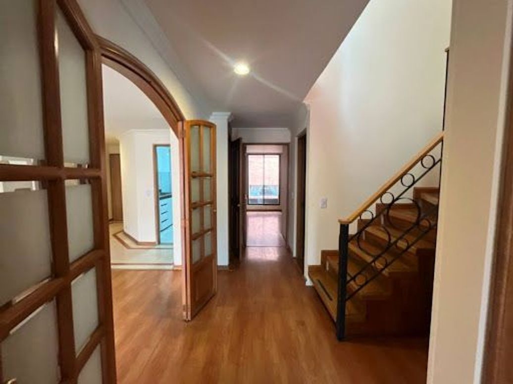 Apartamento de 3 alcobas en venta en Santa Barbara Central, Bogotá, 80 m² · foto 12 de 20