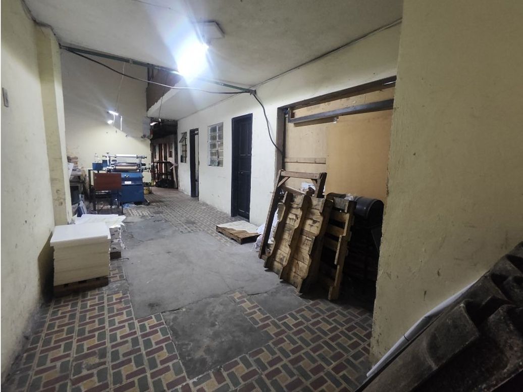 Casa de 5 alcobas en venta en La Estrada, Bogotá, 440 m² · foto 6 de 19