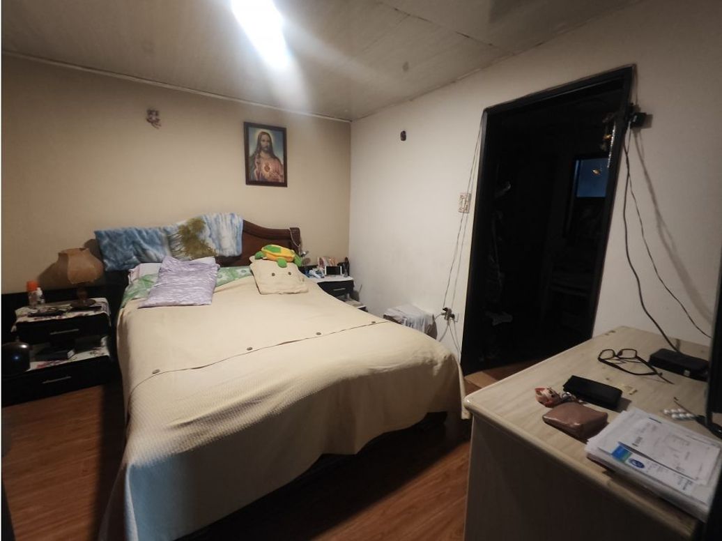 Casa de 5 alcobas en venta en La Estrada, Bogotá, 440 m² · foto 12 de 19