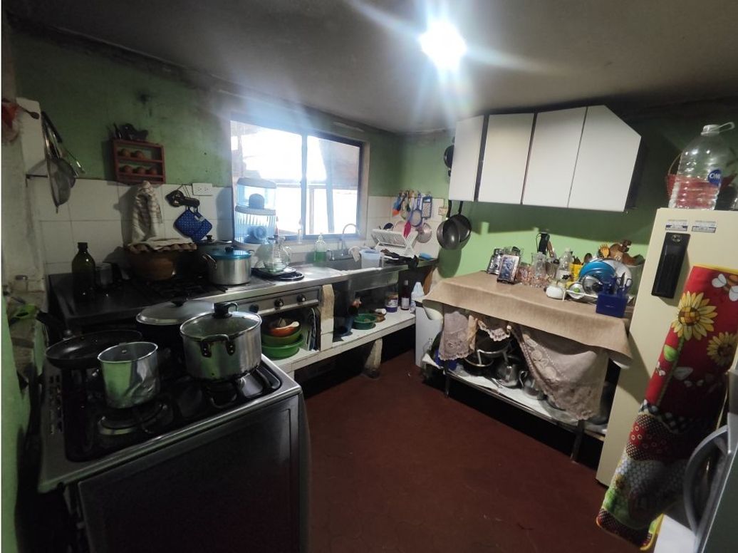 Casa de 5 alcobas en venta en La Estrada, Bogotá, 440 m² · foto 17 de 19