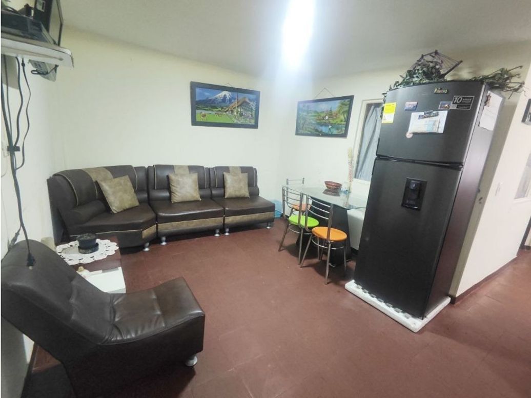 Casa de 7 alcobas en venta en La Laguna, Bogotá, 216 m² · foto 11 de 20