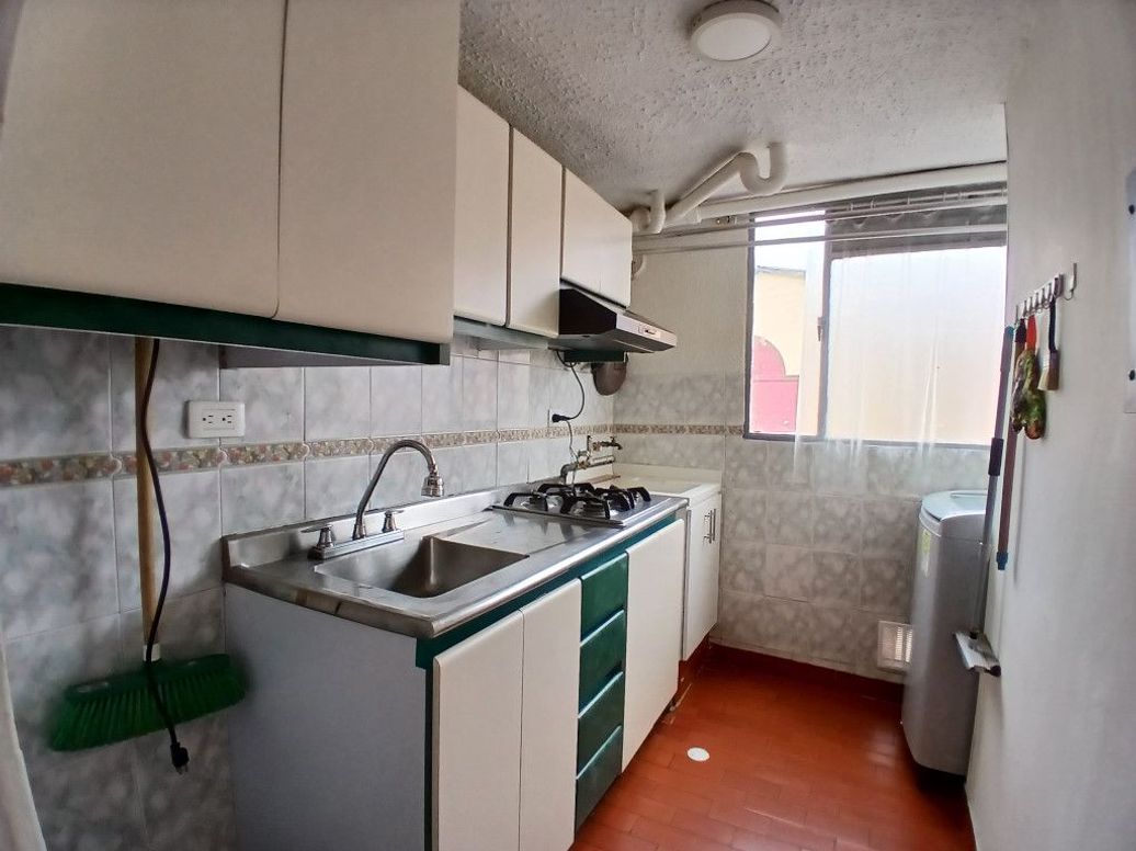 Apartamento de 2 alcobas en venta en Tibabuyes, Bogotá, 45 m² · foto 6 de 14